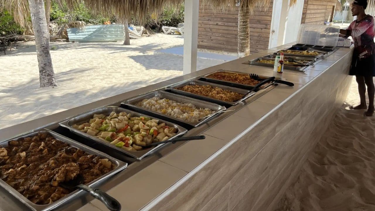 Z Punta Cana: Alto de Chavon, La Romana a Higuey Tour — Guided tour and outdoor activity