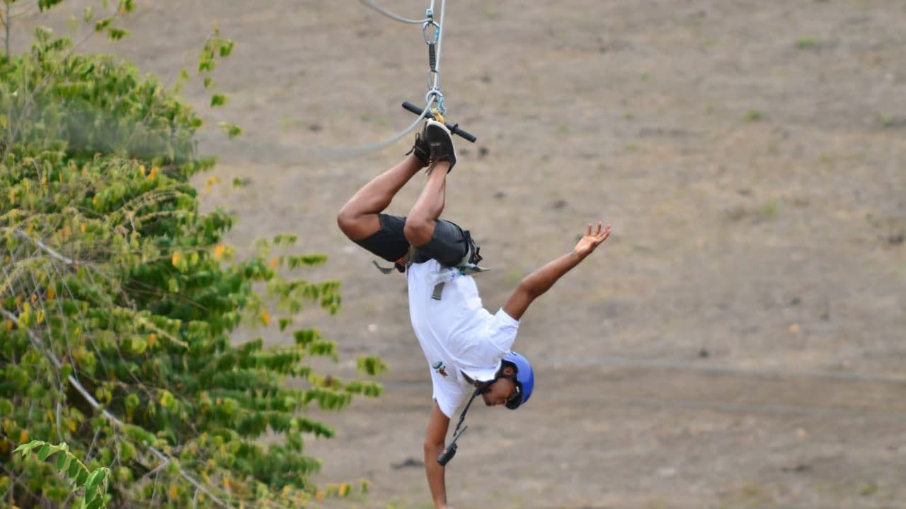 Puerto Plata: Monkeyland a Zip-Line Adventure — Guided tour and outdoor activity